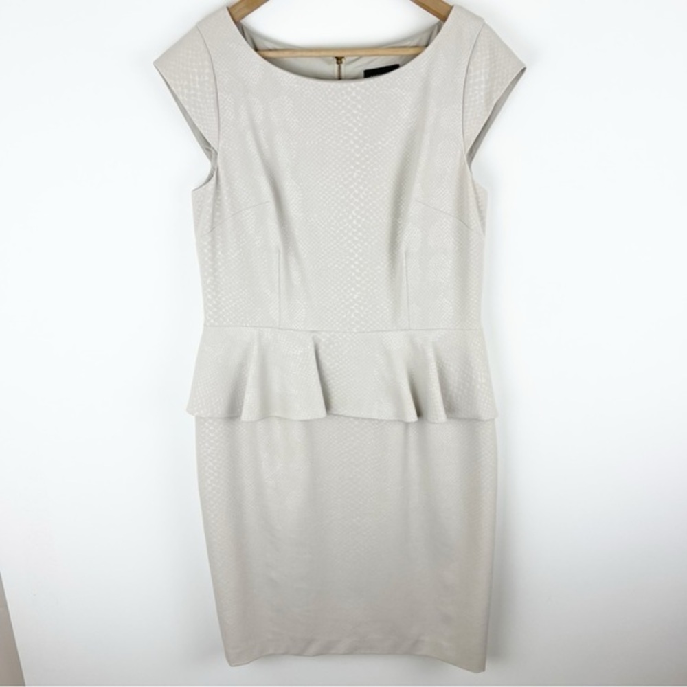 Adrianna Papell Cream Snake Print Peplum Cap Sleeve Dress Size 14